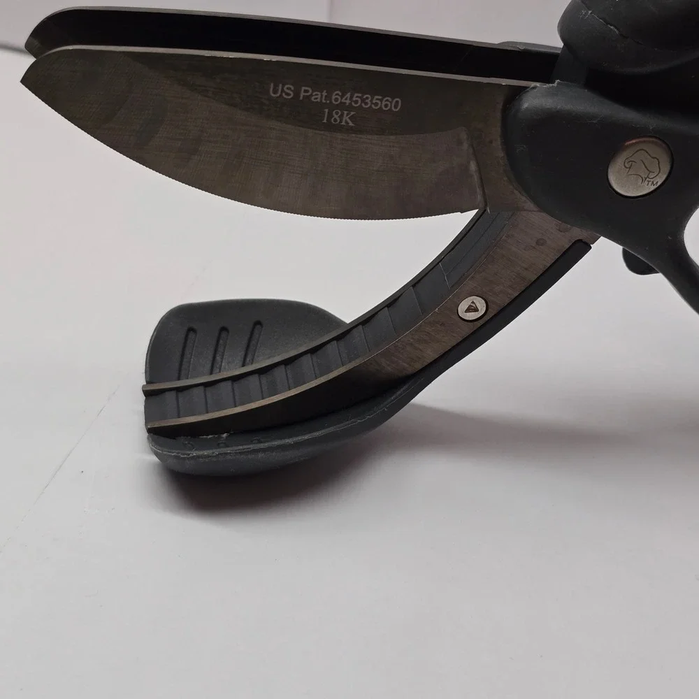 Pampered Chef Salad Chopper Double Blade Locking Lettuce Scissors #2582
